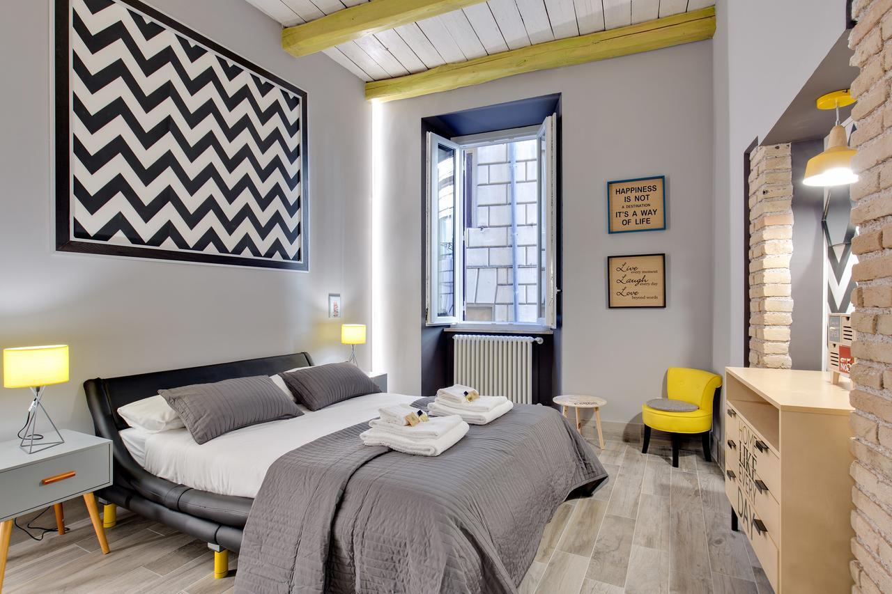 Rome As You Feel - Design Apartment At Colosseum エクステリア 写真