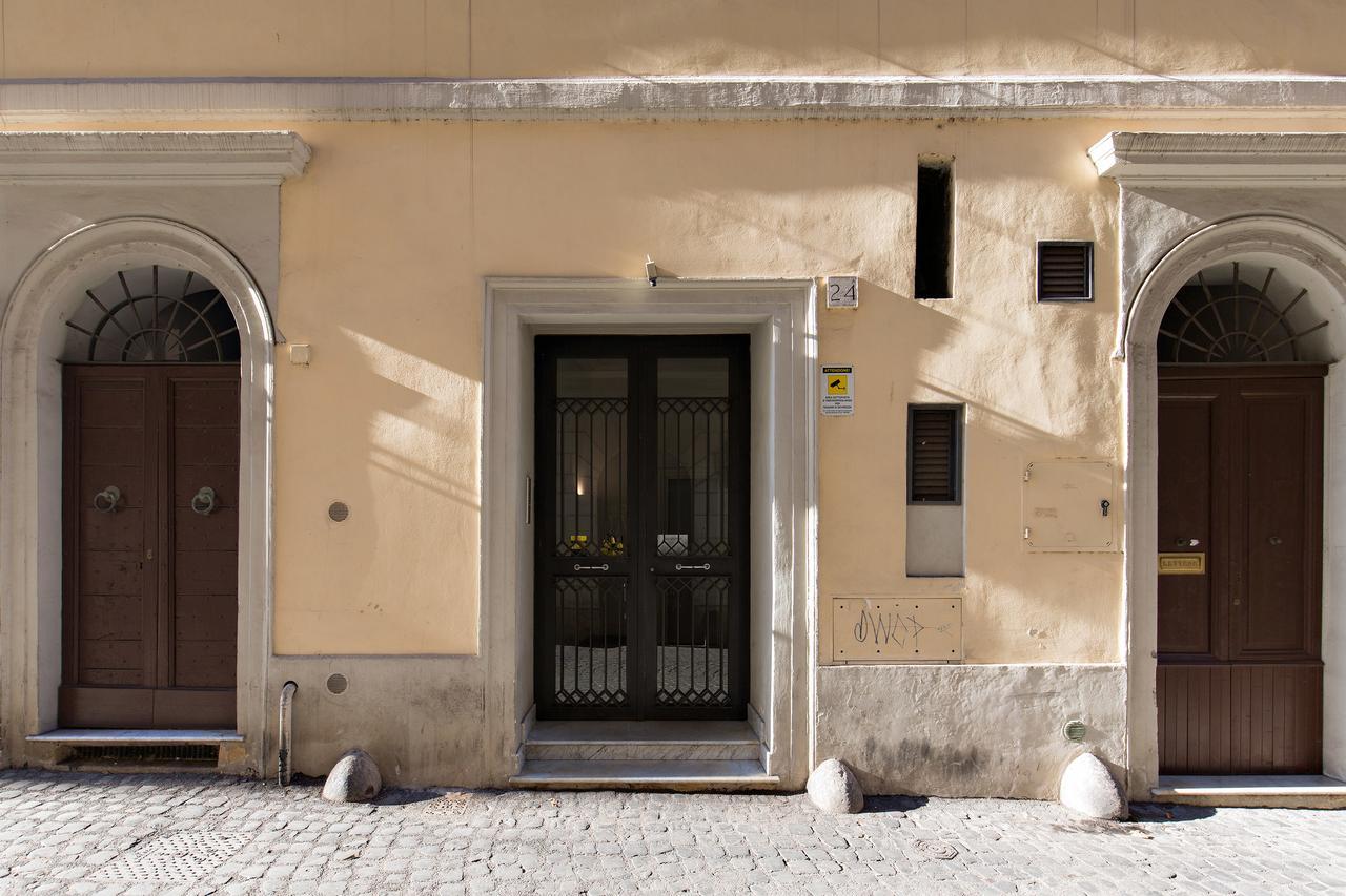 Rome As You Feel - Design Apartment At Colosseum エクステリア 写真