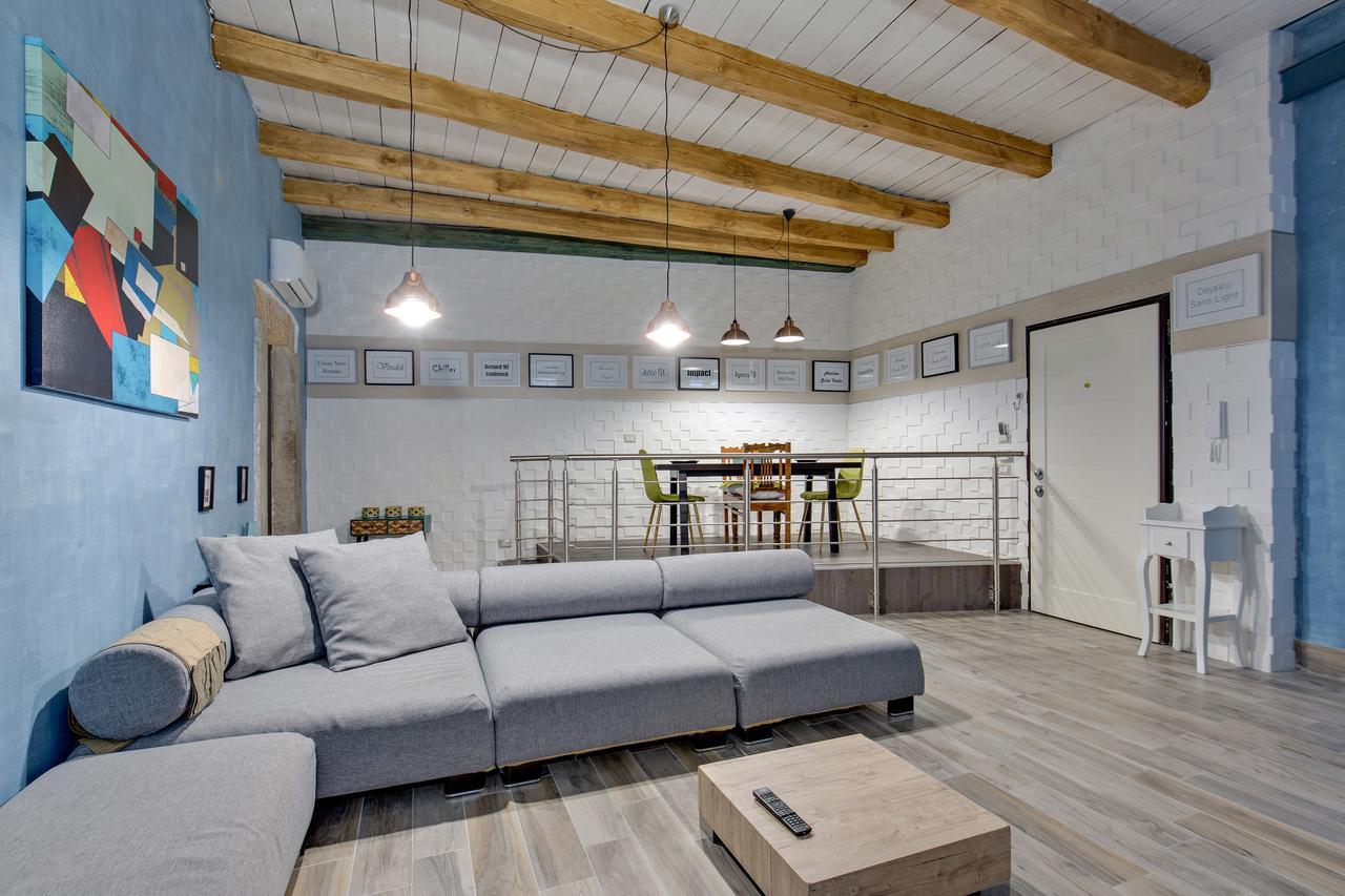 Rome As You Feel - Design Apartment At Colosseum エクステリア 写真